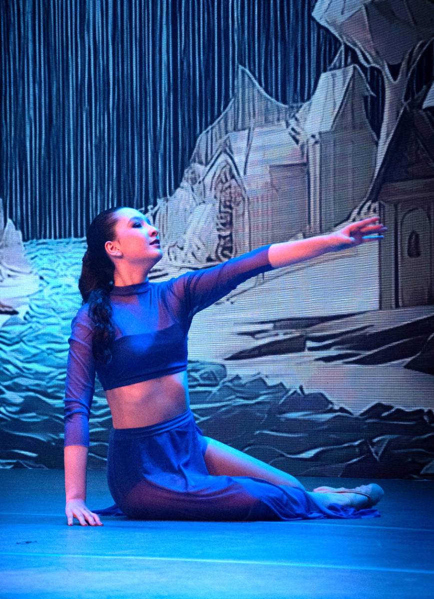 Alice no País das Maravilhas / 3ª Noite