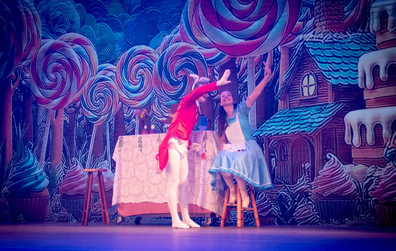 Alice no País das Maravilhas / 3ª Noite