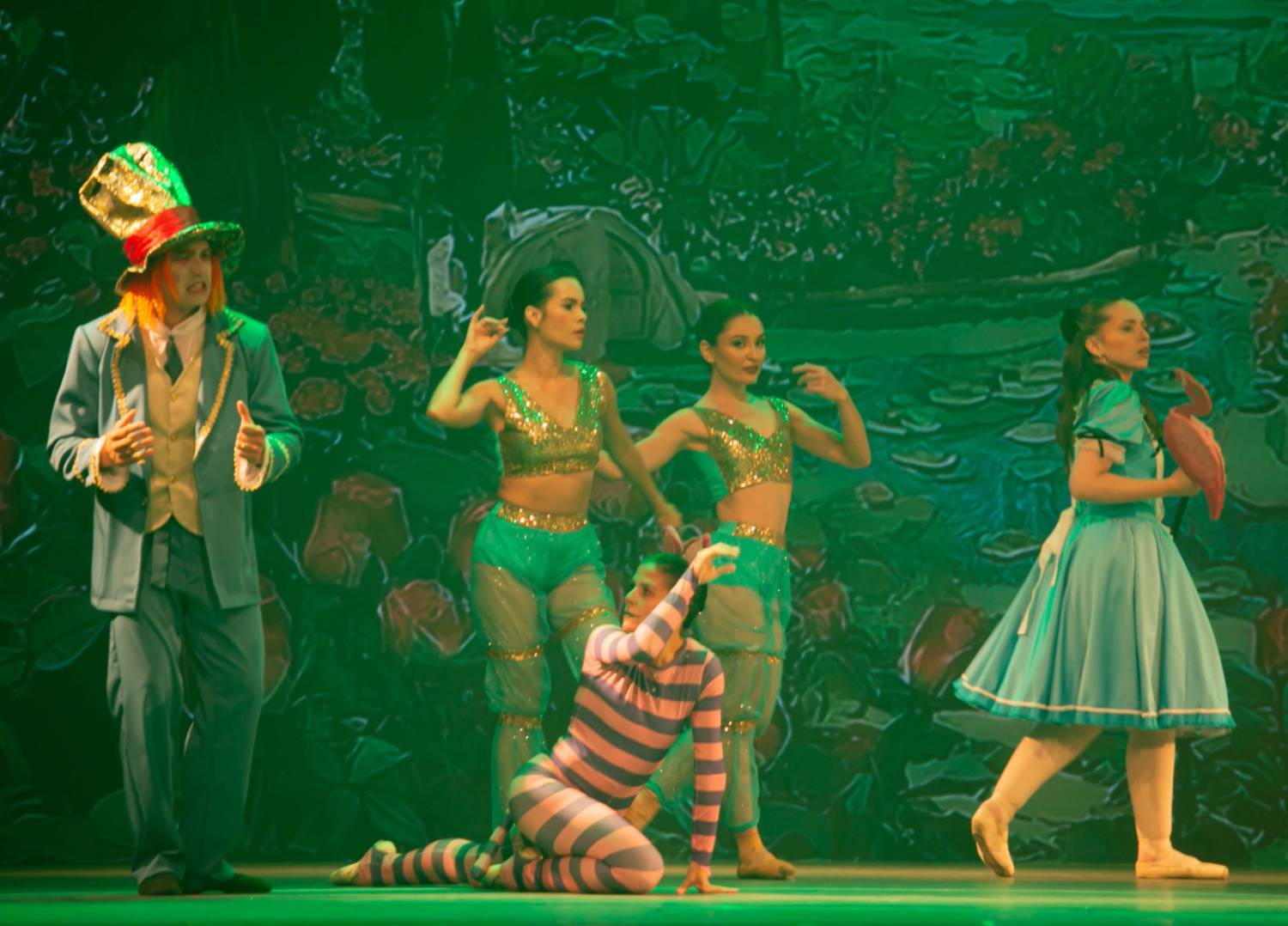 Alice no País das Maravilhas / 3ª Noite